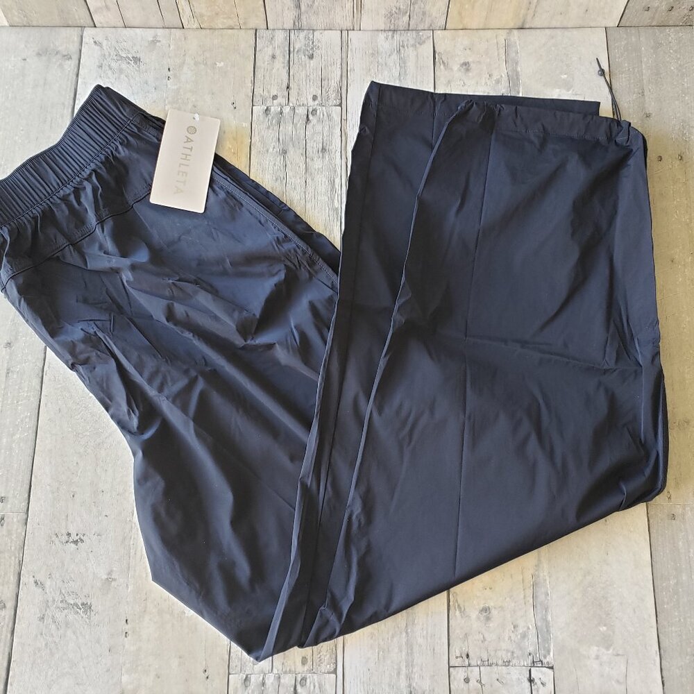 NWT – Athleta Rise Pant Navy Blue – XL TALL